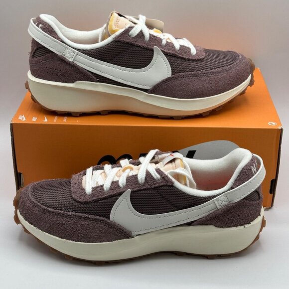 Womens Nike Waffle Debut Vintage Plum Sail Gum Brown DX2931-200 Size 6.5 - Picture 1 of 12